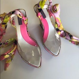 Pucci wedges